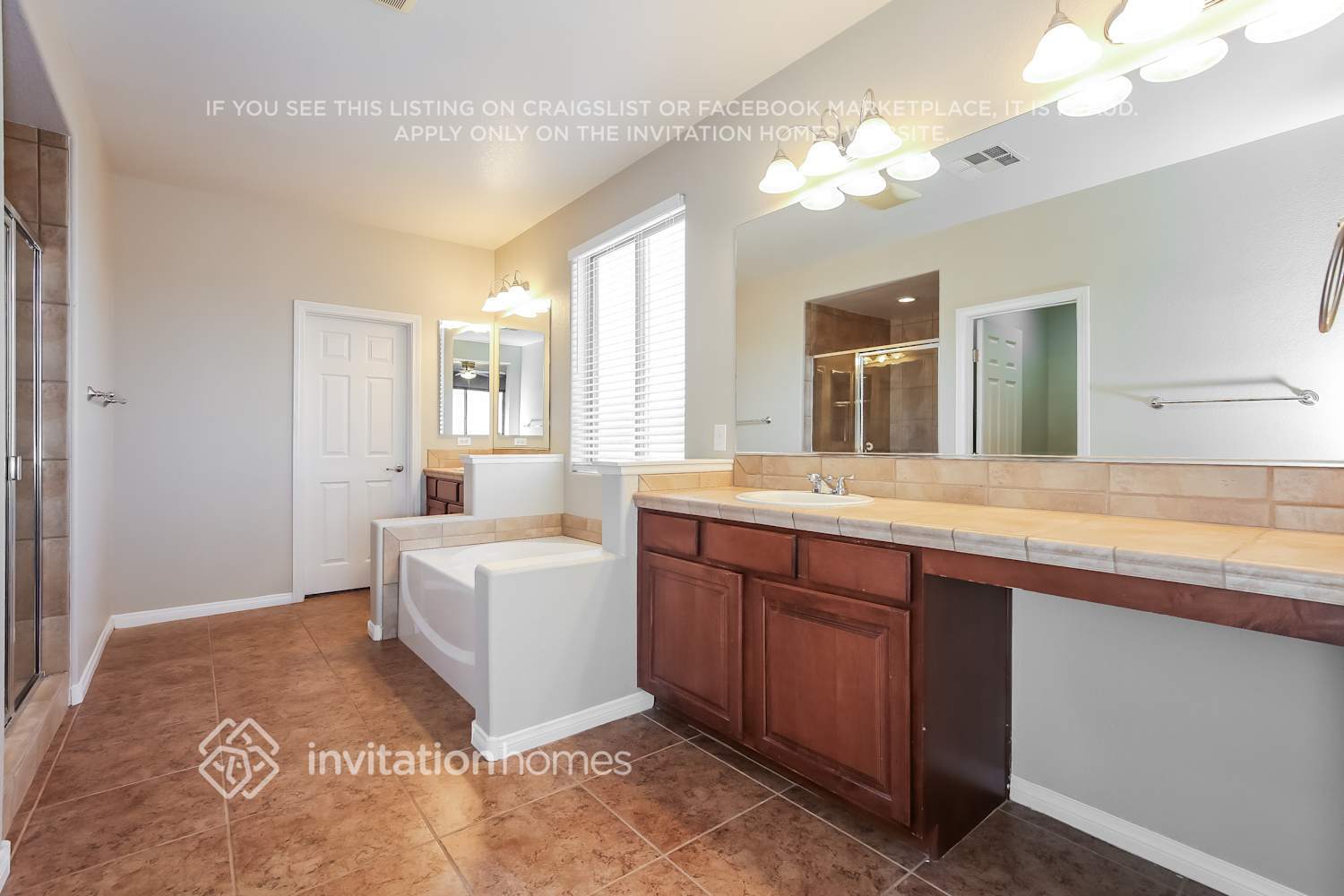 Building Photo - 6728 Arrow Hill St