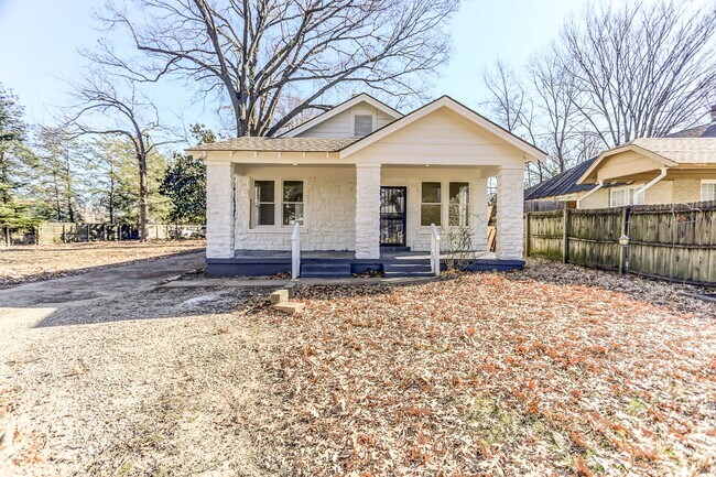 Primary Photo - Beautiful 4-Bedroom Home in Memphis – Spac...