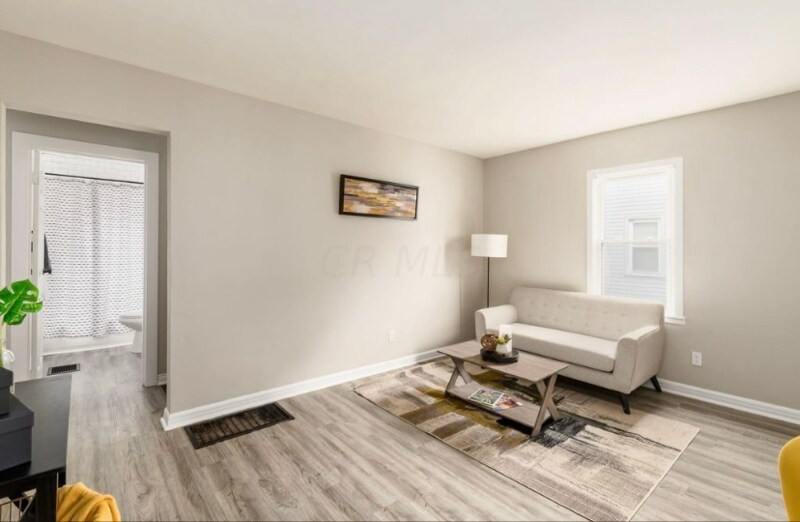 Building Photo - 1855 Jermain Dr