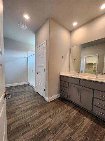 Building Photo - 2309 Ruff Rd