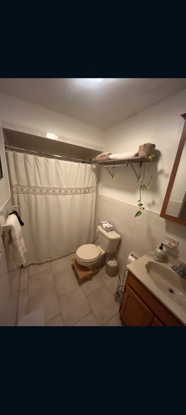 Building Photo - 111 Hancock Ave