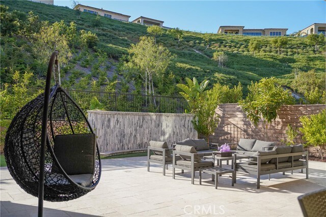 Building Photo - 111 Great Oak