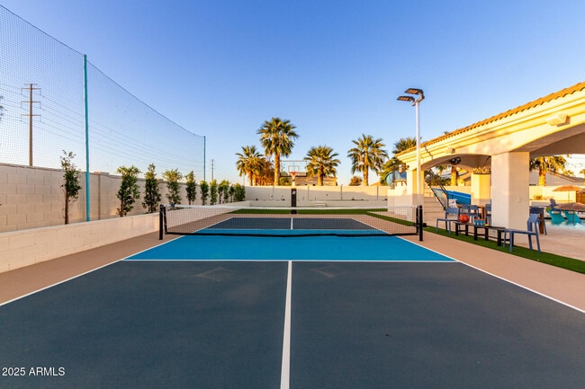 Building Photo - 2506 S 186th Dr