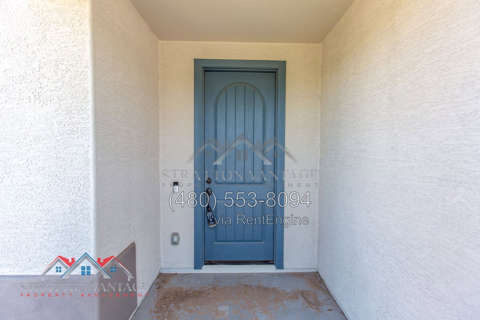 Building Photo - 10839 S 52nd Dr