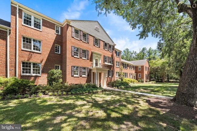 Building Photo - 6617 E Wakefield Dr