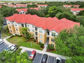 Building Photo - 11561 Villa Grand