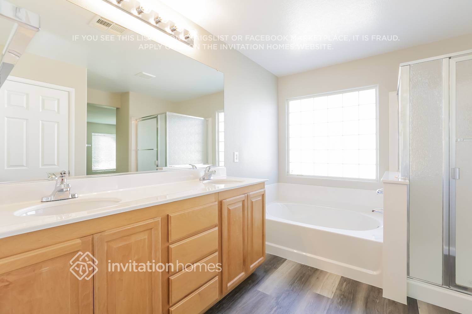 Building Photo - 9538 Vivid Colors Ave