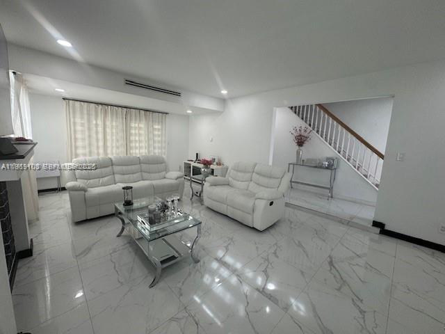 Building Photo - 17790 SW 110th Ct