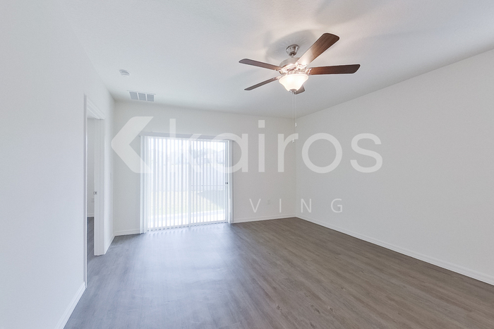Building Photo - 32130 Katelin Cir