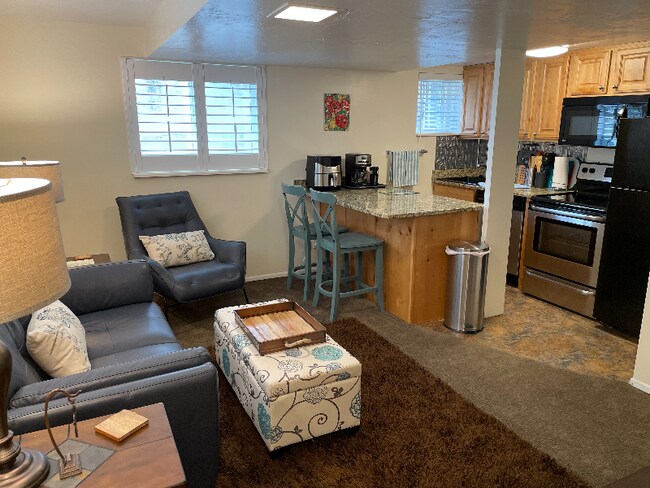 Building Photo - 1793 S 2600 E