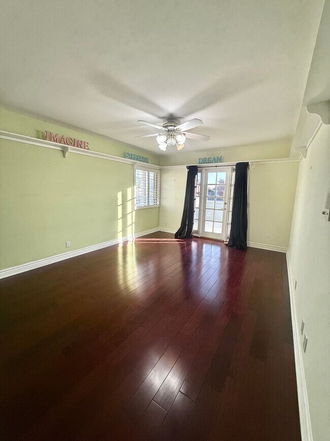 Building Photo - **COMING SOON**5BD/4BA POOL HOME IN ALTA VISTA SOUTH | SOLAR SAVINGS | $6,500/mo