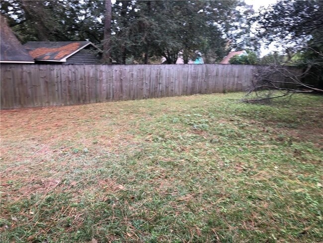 Building Photo - 6333 Ironwood Ct