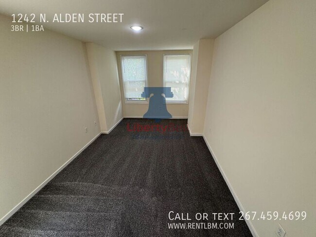 Building Photo - 1242 N Alden St
