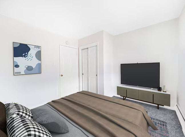 Bedroom - Alexander Arms Apartments