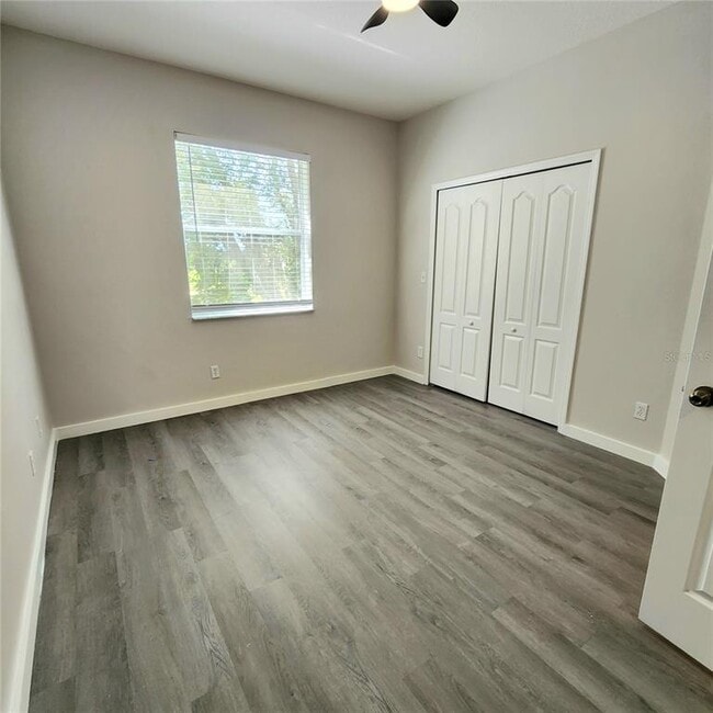 Building Photo - 10672 Savannah Wood Ct