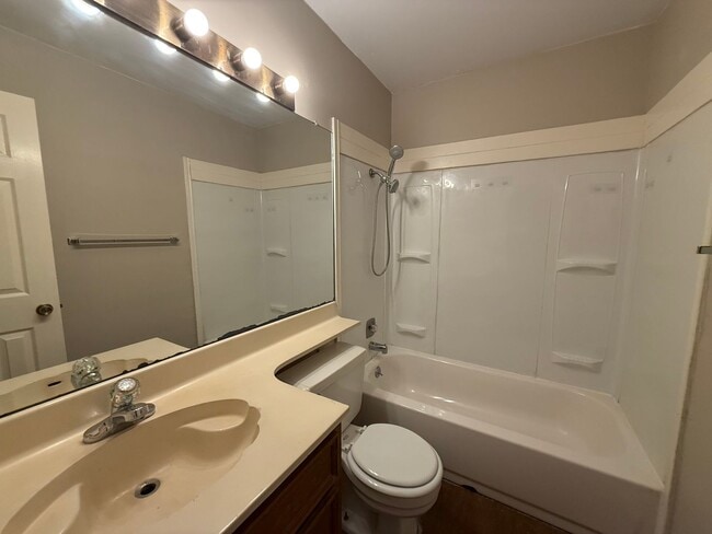 Building Photo - Garden home in Tangerine subdivision