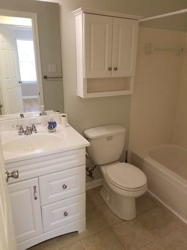 Building Photo - 2603 Camelback Ln