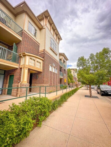 Building Photo - 3852 S Dallas St