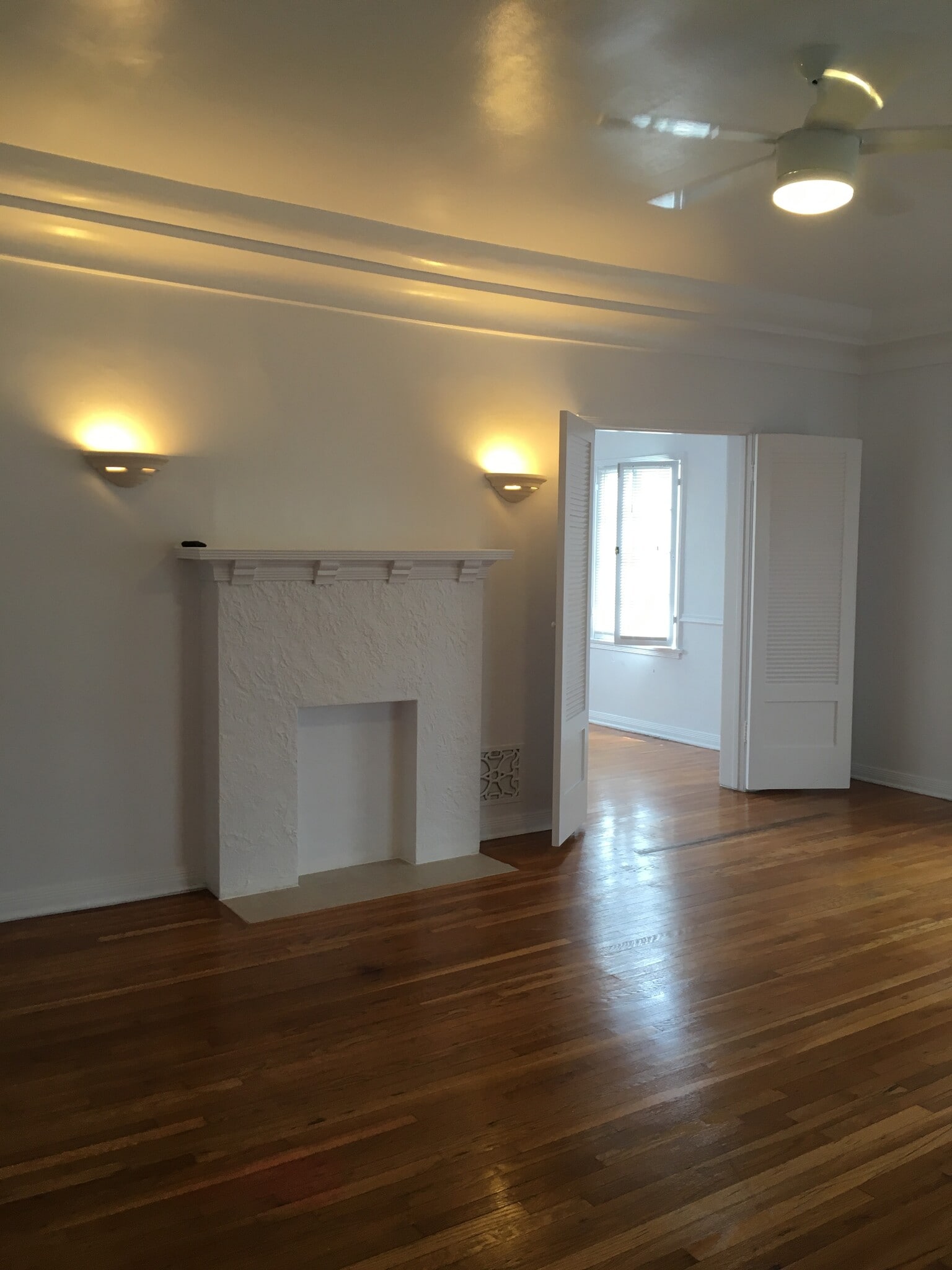Building Photo - 442 N Spaulding Ave