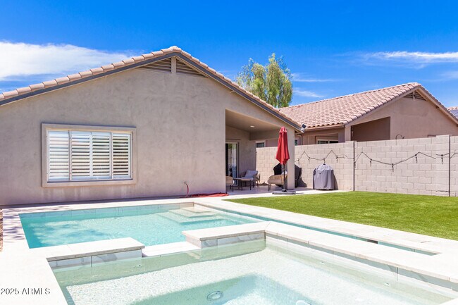 Building Photo - 10357 E Texas Sage Ln