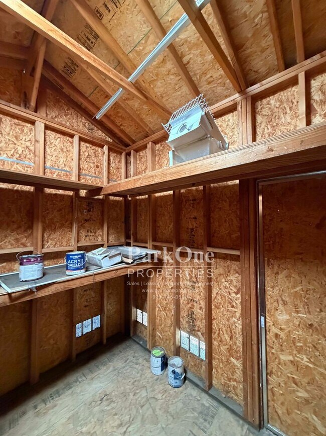 Building Photo - 5098 Black Oak Rd