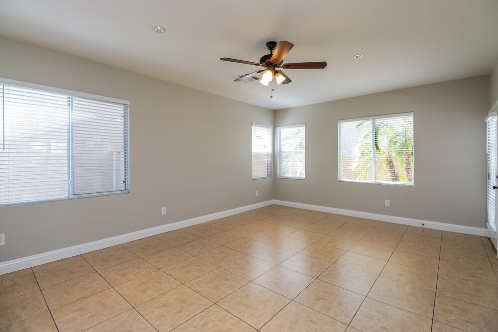 Building Photo - 2027 S 87th Pl