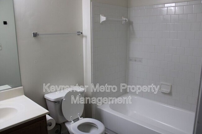 Building Photo - 6100 St Ignatius Dr