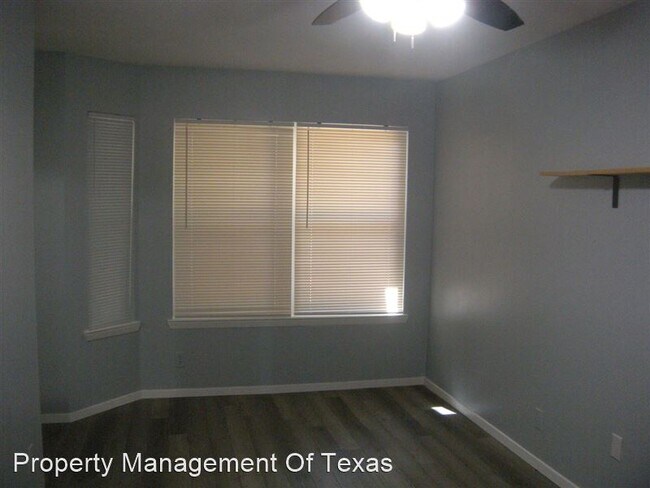 Building Photo - 3400 Speedway-