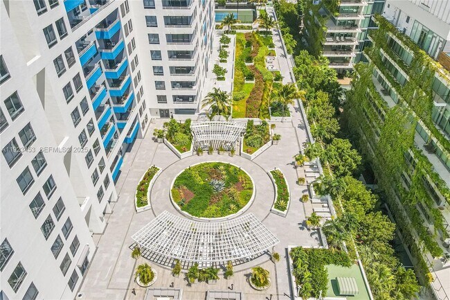 Building Photo - 1330 West Ave