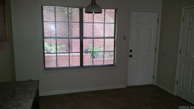 Building Photo - 1805 Reservoir Rd