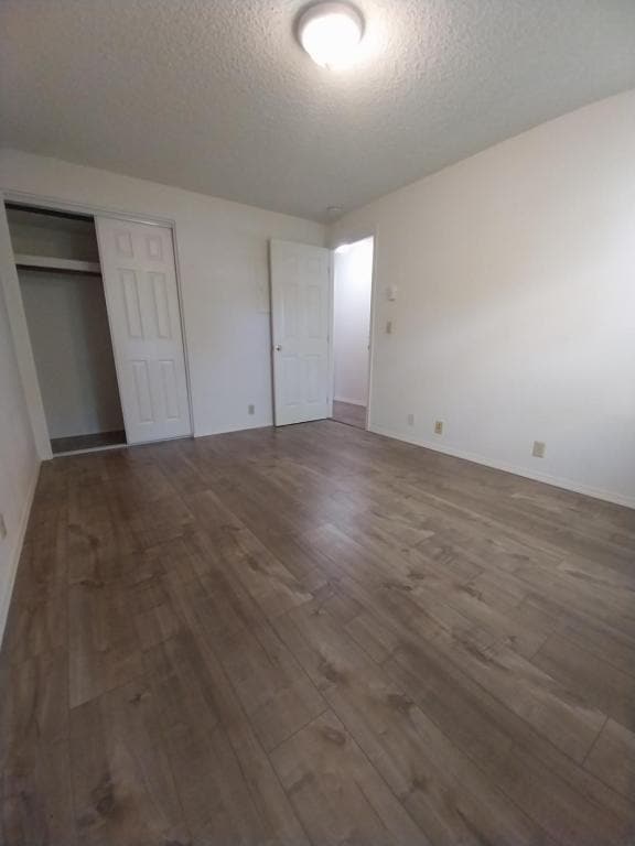 Building Photo - 410 NE Candy Ln