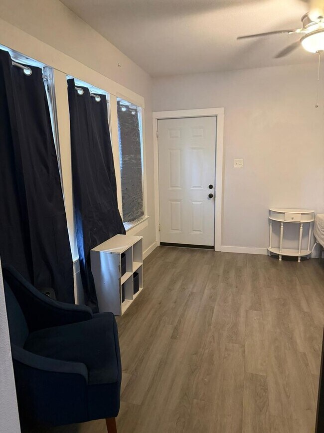 Building Photo - 2460 North St