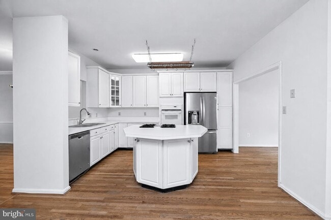 Building Photo - 3940 Kathryn Jean Ct