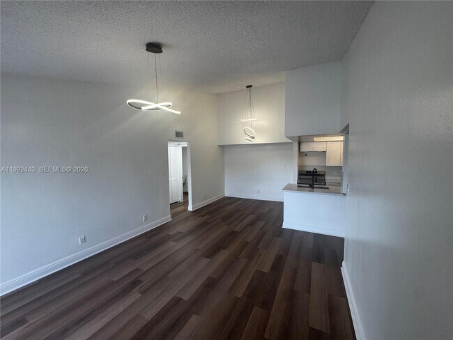 Building Photo - 5720 Rock Island Rd