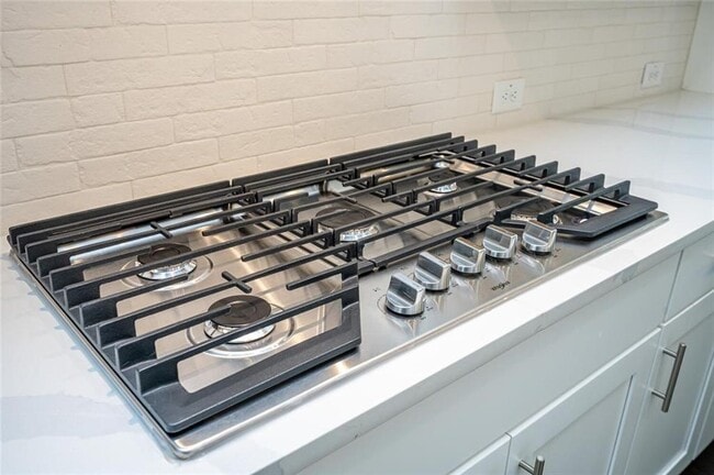 Building Photo - 6655 Sterling Dr