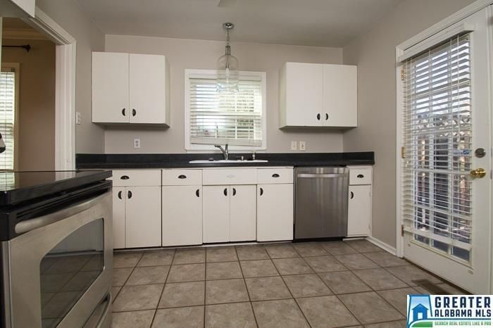 Building Photo - 1016 Edgewood Blvd