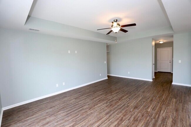 Building Photo - 5625 Tillman Nursery Rd