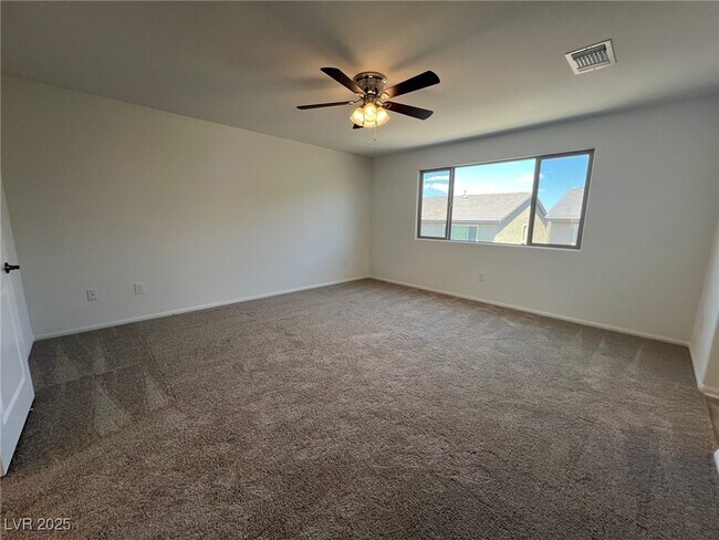 Building Photo - 7470 S Pioneer Way