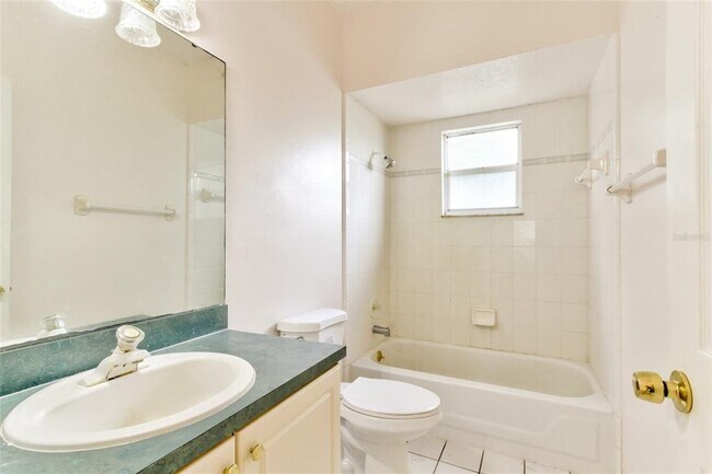 Building Photo - 4905 Lake Cecile Dr