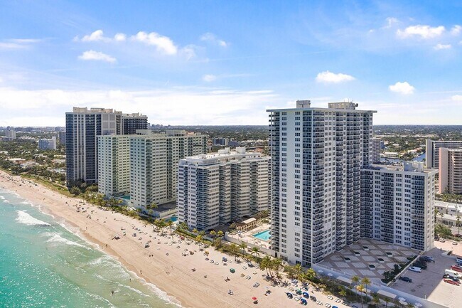 Building Photo - 3500 Galt Ocean Dr