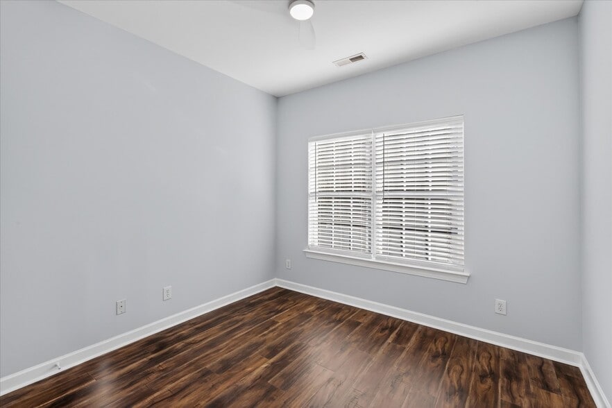 Building Photo - 15208 Loire Valley St