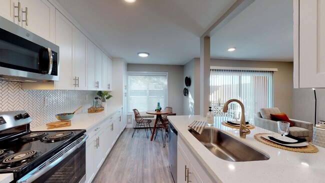 Interior Photo - Mocha