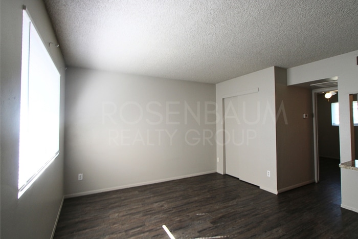 Building Photo - 9230 N 6th St