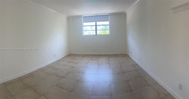 Building Photo - 19390 Collins Ave