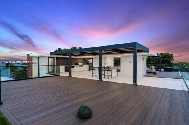 Building Photo - 1248 NE 89th St