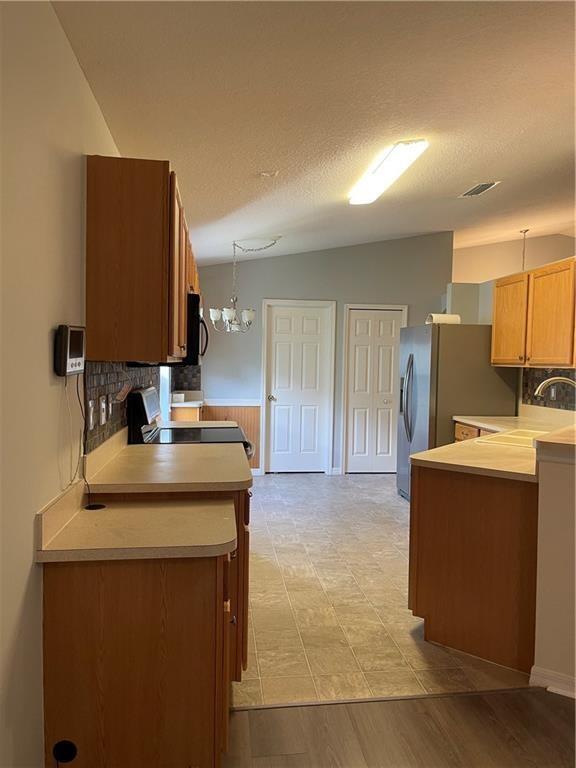 Building Photo - 1435 9th Pl