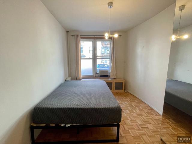 Building Photo - 1 bedroom in Brooklyn NY 11222