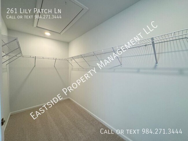 Building Photo - 261 Lily Patch Ln