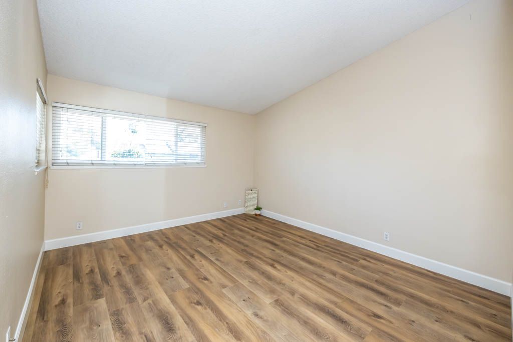 Building Photo - 21 Ashbrook