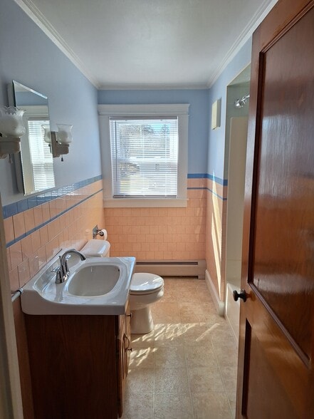 bathroom - 94 Western Ave